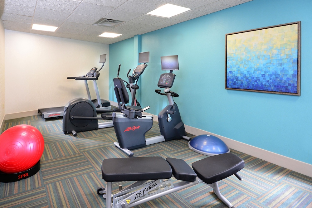 Holiday Inn Express & Suites Raleigh Durham Airport at RTP by IHG - photo 35