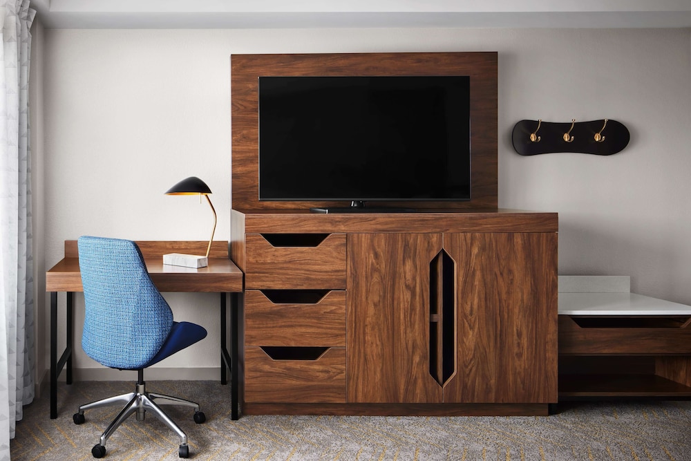 Killington Mountain Lodge Tapestry Collection by Hilton - photo 16