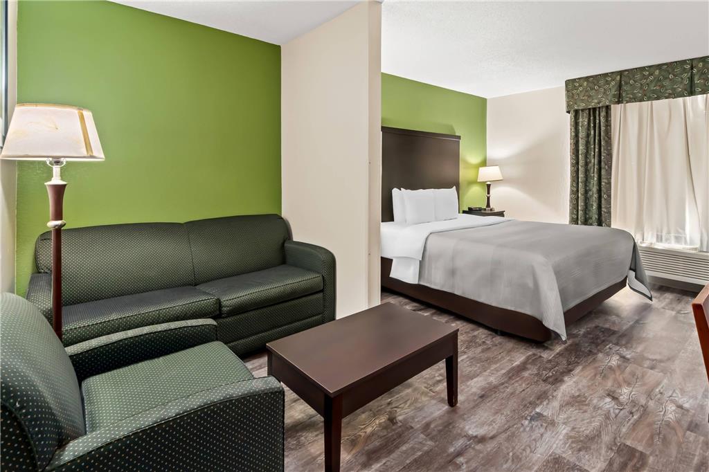 Quality Inn & Suites Granbury - photo 24