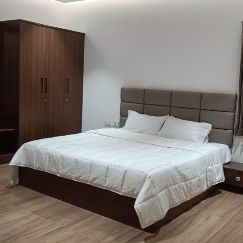 Haze valley in Kodaikanal, India