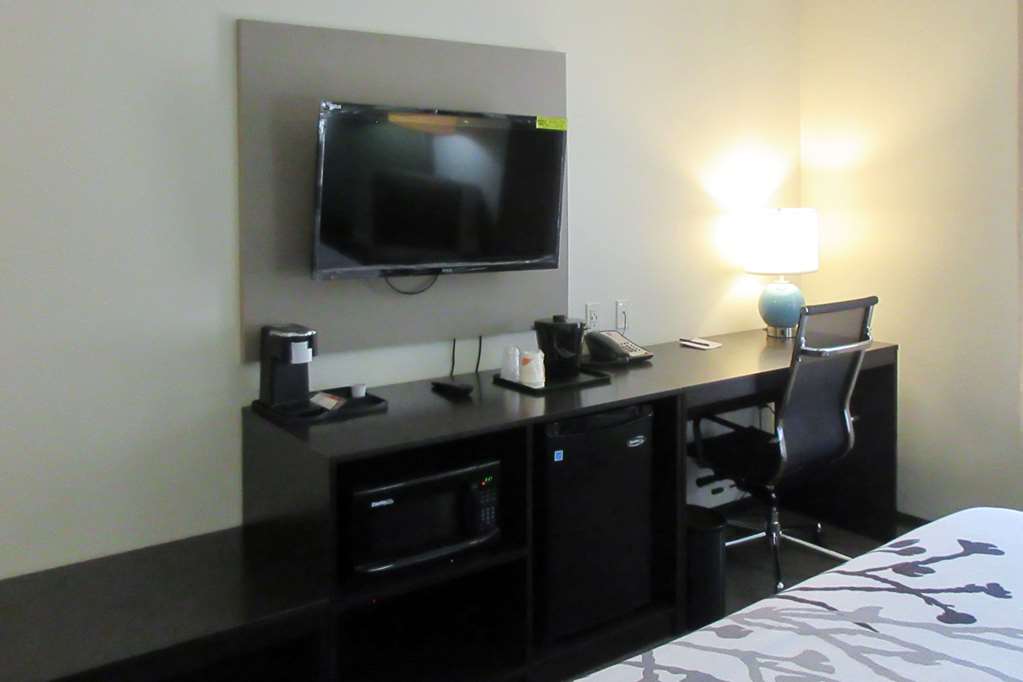 Sleep Inn & Suites Chiloquin Crater Lake Junction - photo 7