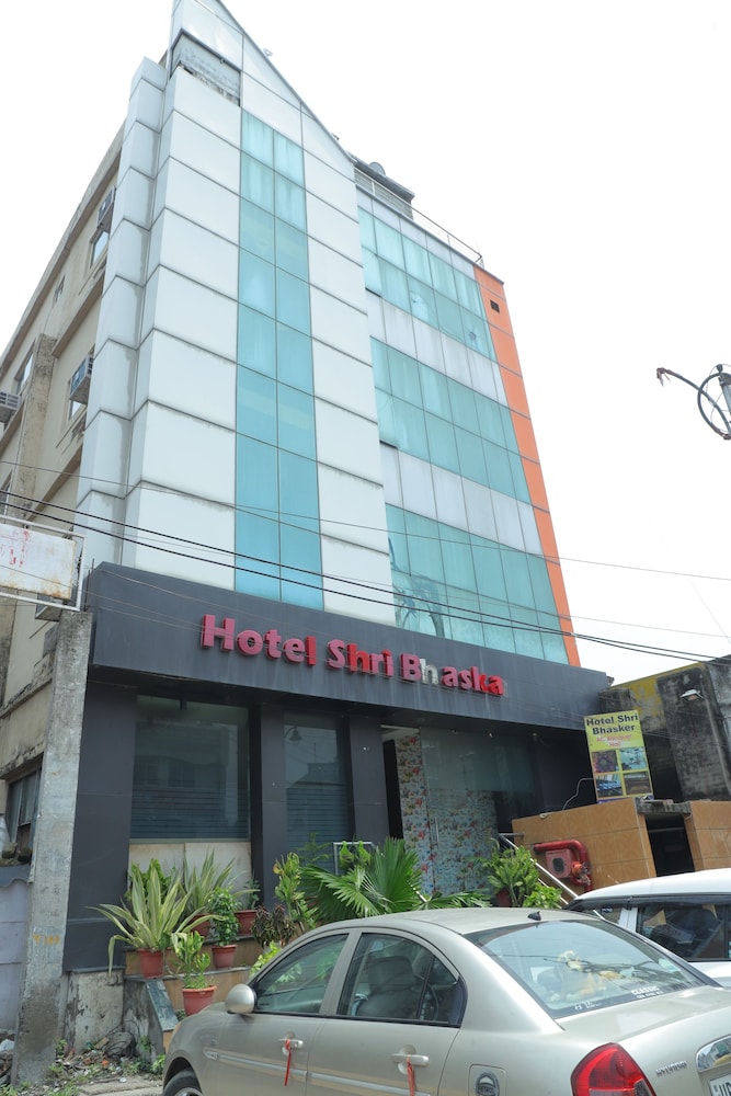 Hotel Shri Bhaskar in Bareilly, India