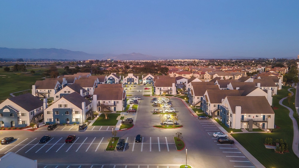 Staybridge Suites Oxnard River Ridge by IHG - photo 81