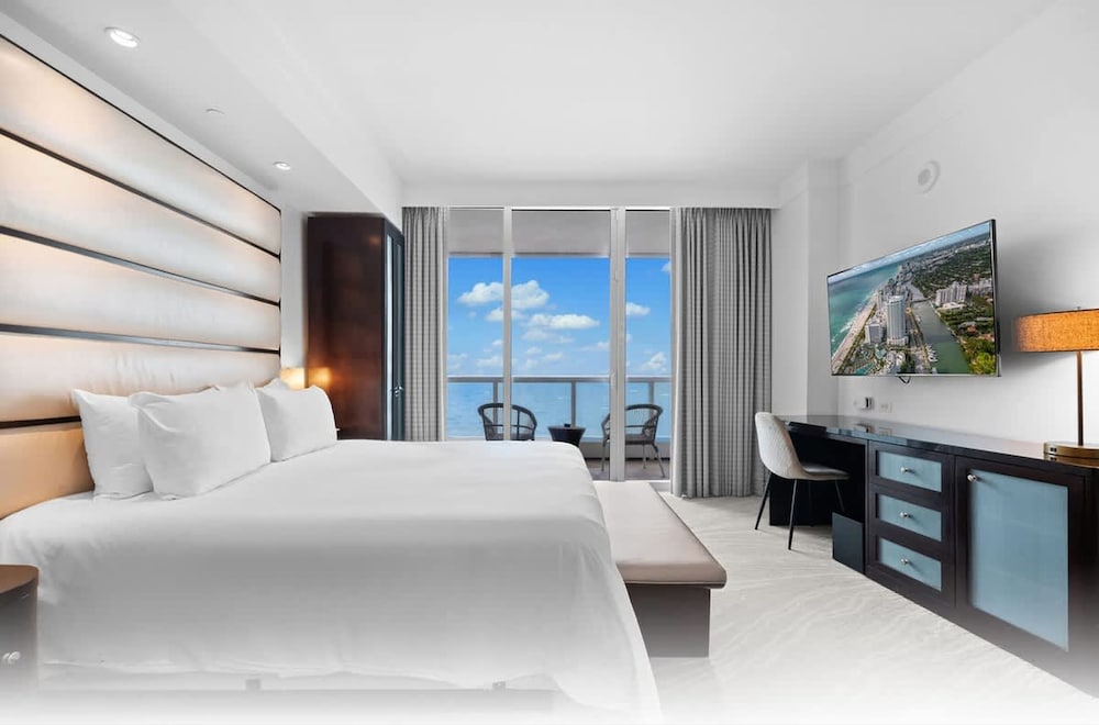 Fontainebleau Miami Beach Private Luxury Suites - photo 28