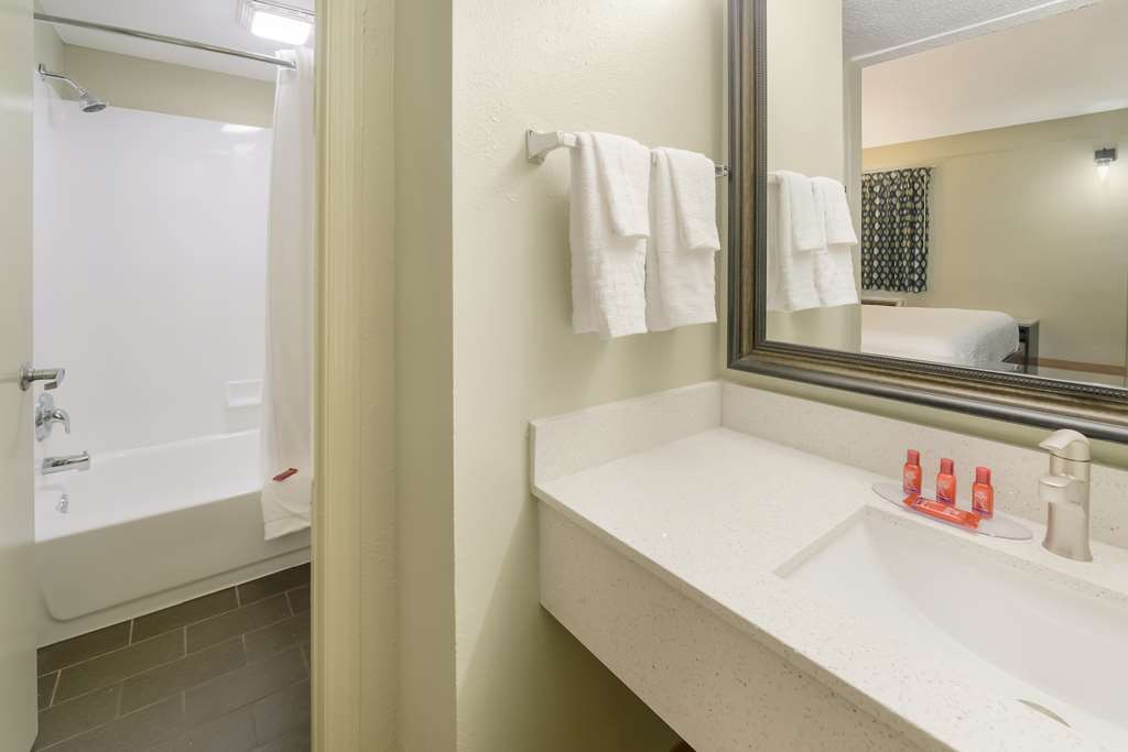 SureStay Hotel by Best Western Columbus Downtown - photo 22