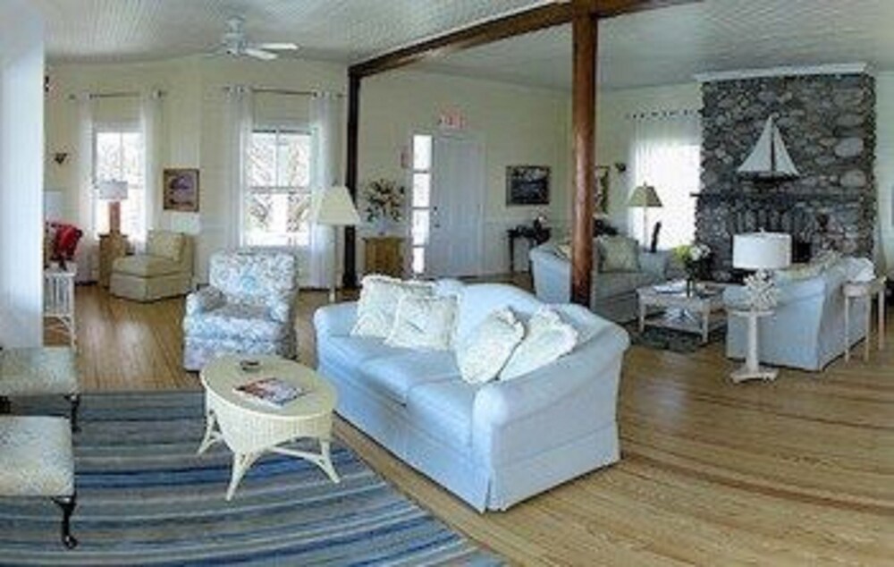 Grey Havens Inn - photo 31