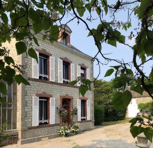 La Demeure d'Olympe - carbon neutral hotel in Unknown City