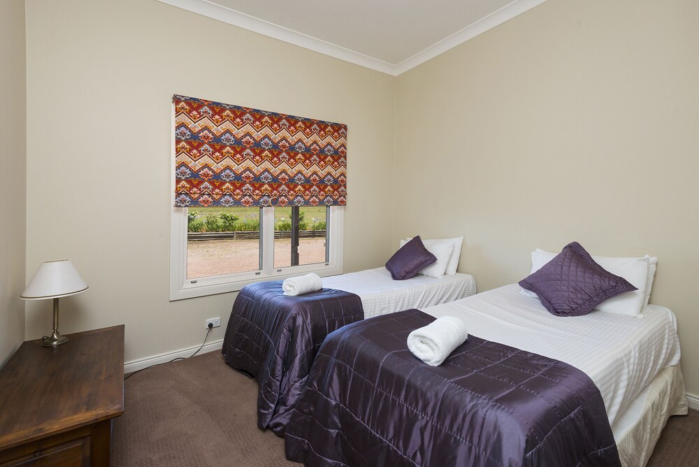Holman Estate — Cessnock — photo 4