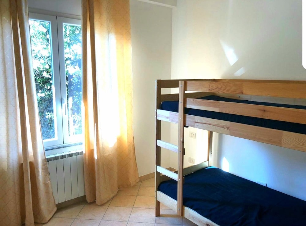 Monterosso Apartment — 4-Star Luxury Hotel in Monterosso Al Mare, Italy