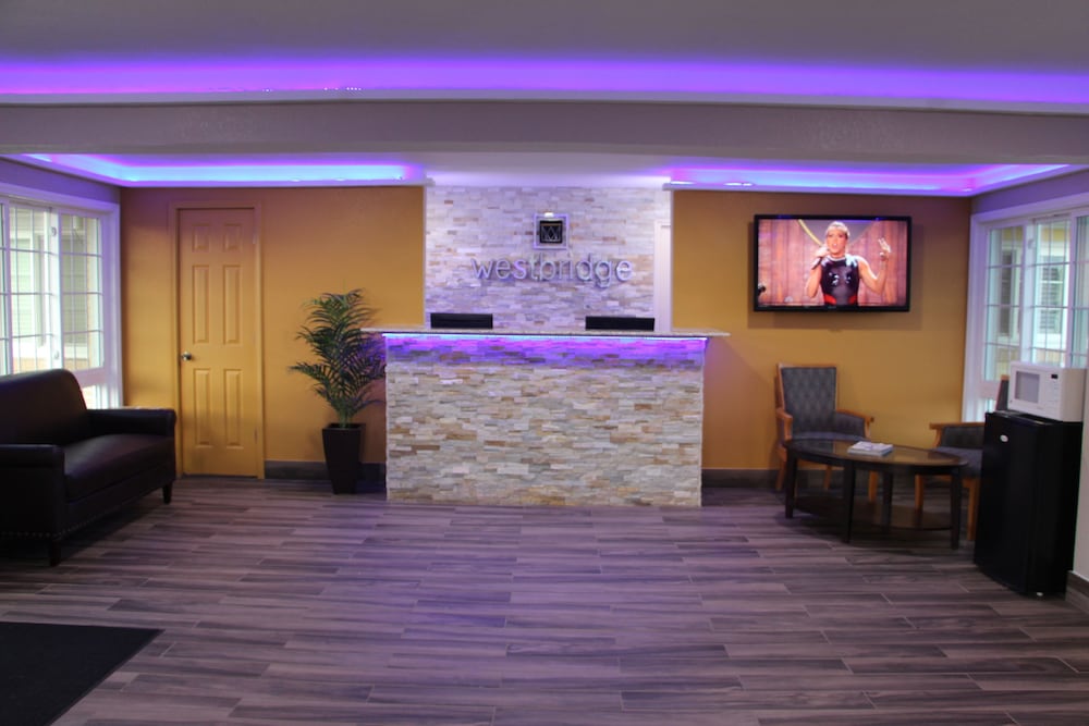 Westbridge Inn and Suites - photo 3