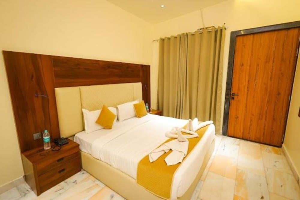 Hotel Kng Grand — hotel in Kiraoli