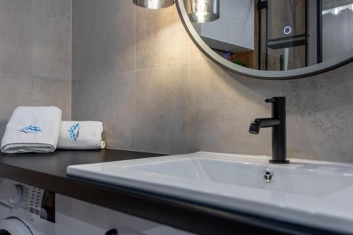 Obrońców Pokoju 4 — 4-Star Luxury Hotel in Szklarska Poreba, Poland