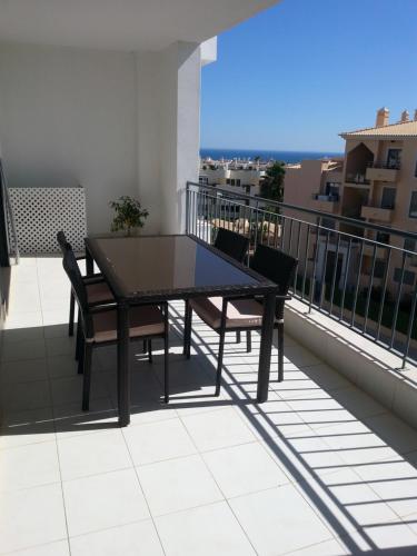 Apartment with terrace Albufeira Olhos de Água — 4-Star Luxury Hotel in Albufeira, Portugal