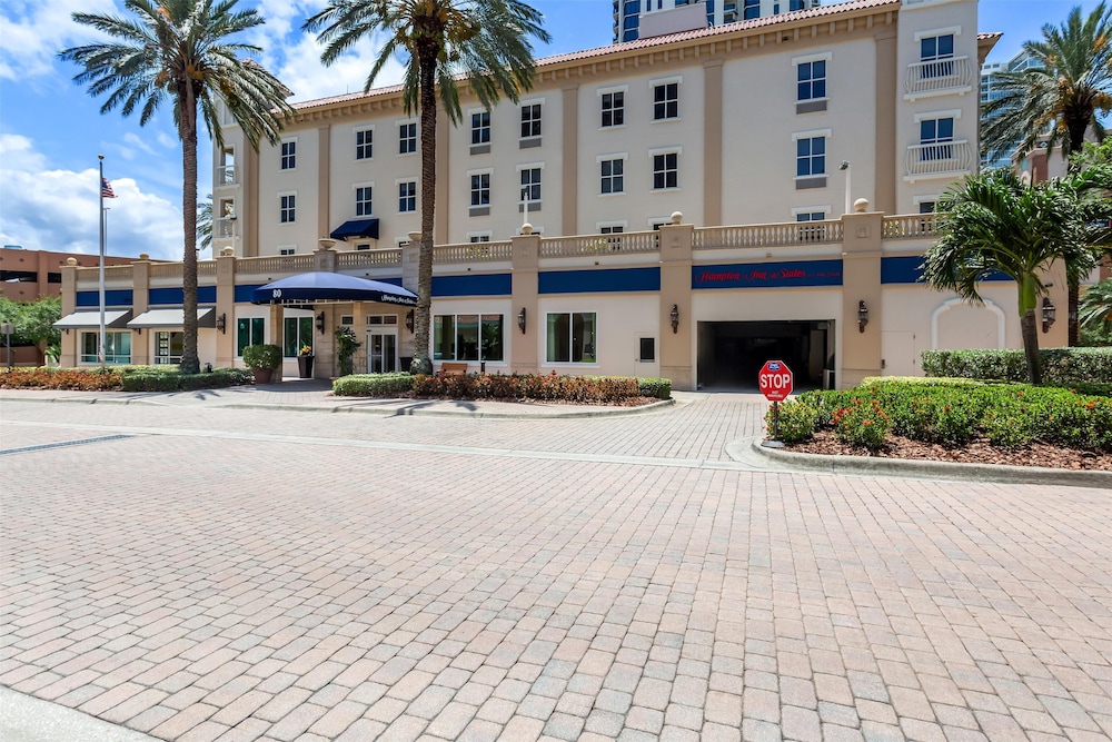 Hampton Inn & Suites St. Petersburg Downtown in St. Petersburg, United States