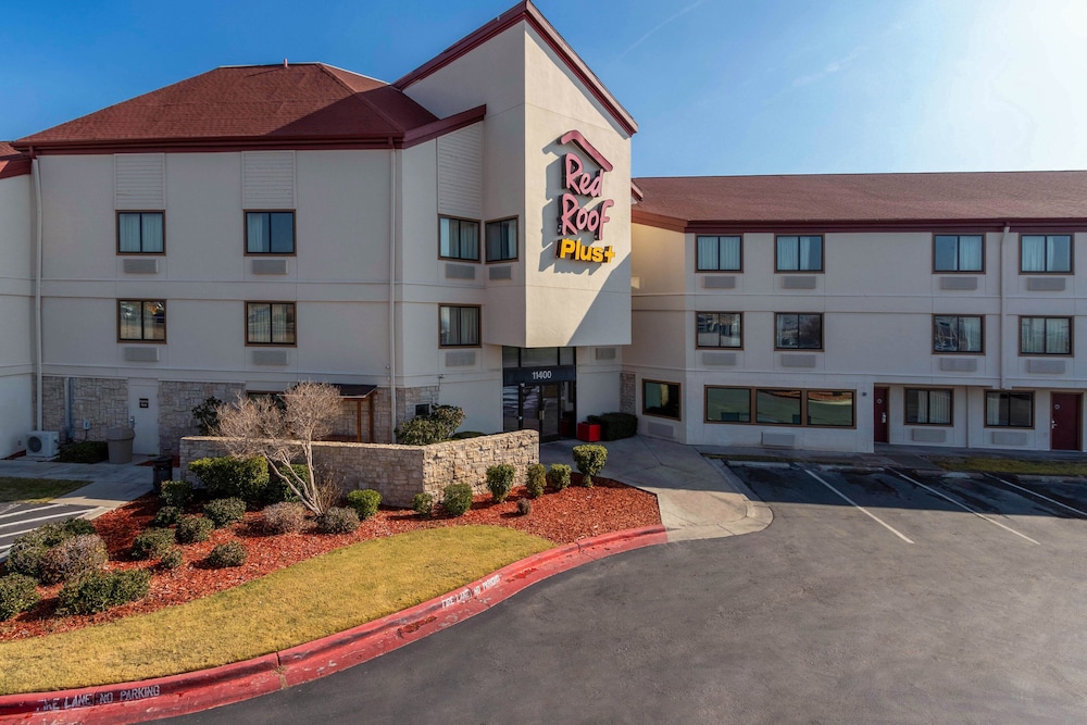 Red Roof Inn Plus El Paso East - photo 33