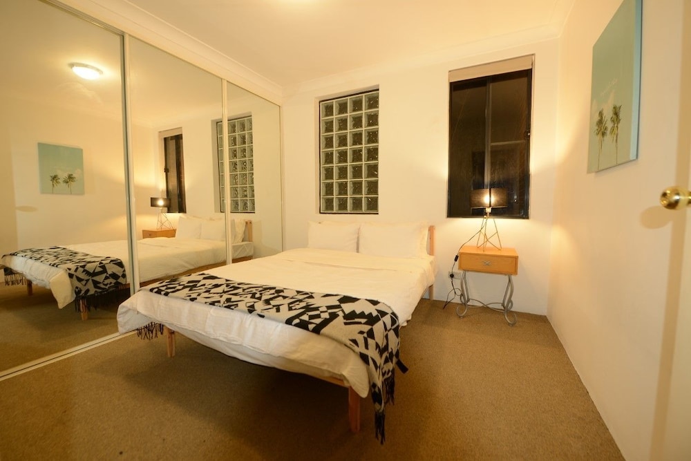 Sydney Premium Accomodations Central — Chippendale — photo 3