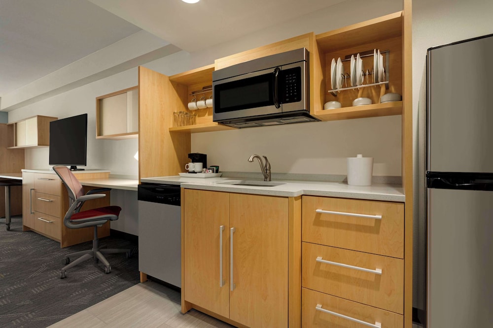 Home2 Suites by Hilton Austin North Near the Domain - photo 17