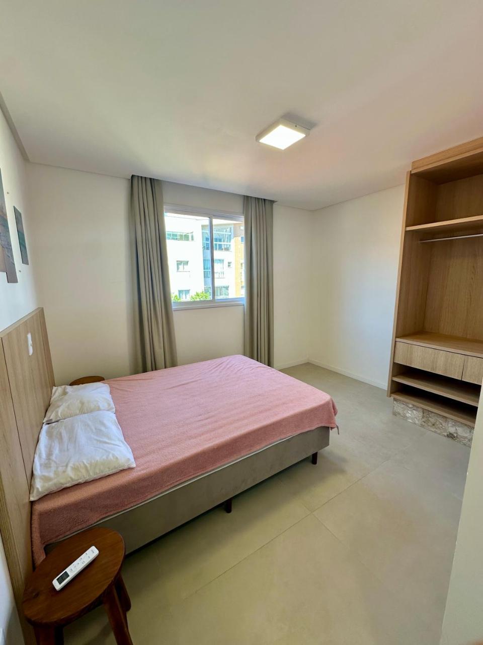 Lindo apartamento 150 metros do mar 2 quartos Nassau