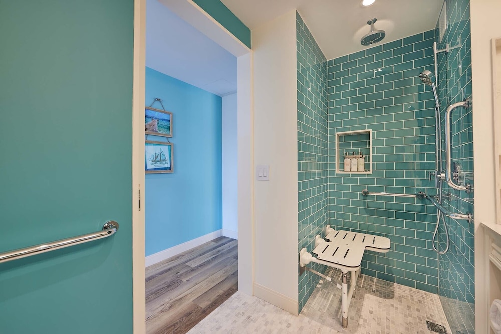 Margaritaville Resort Times Square - photo 33