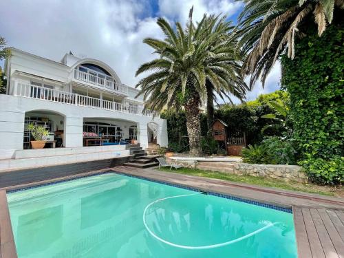 De Hoop Villa