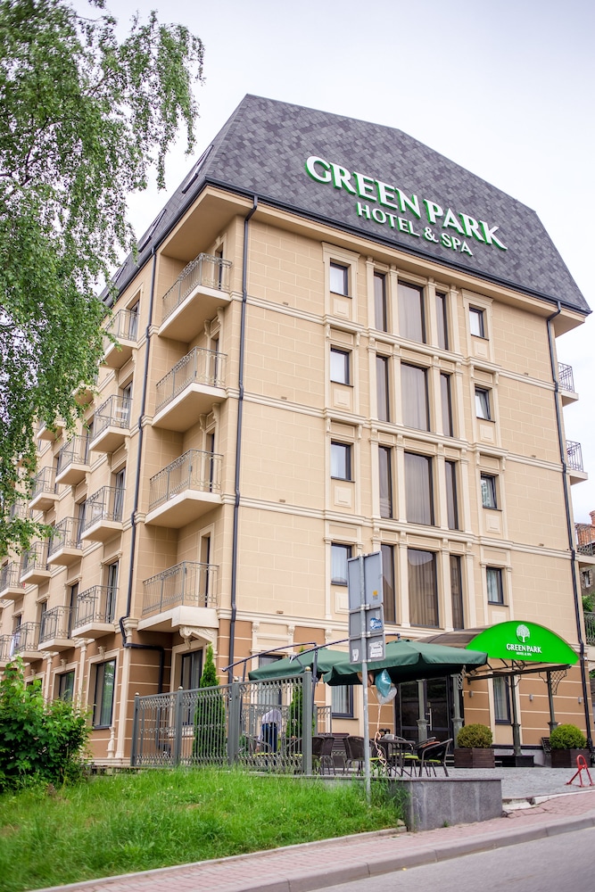 Green Park Hotel — hotel in Truskavets'