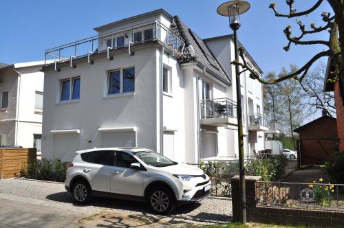 Hansehuus Ferienwohnung — 4-Star Luxury Hotel in Timmendorfer Strand, Germany