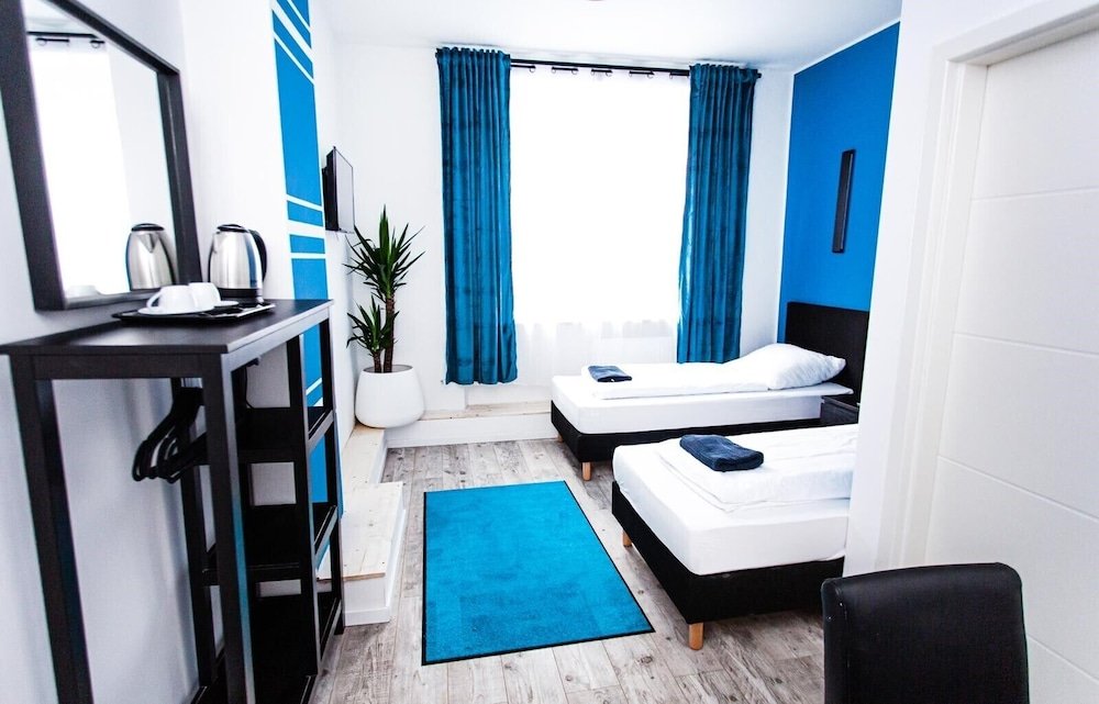 Huxx Rooms Sud — Nuernberg