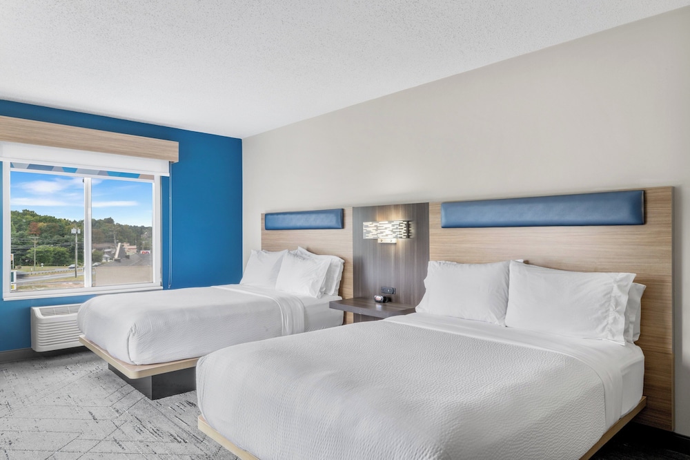 Holiday Inn Express Hartford Newington by IHG - photo 15