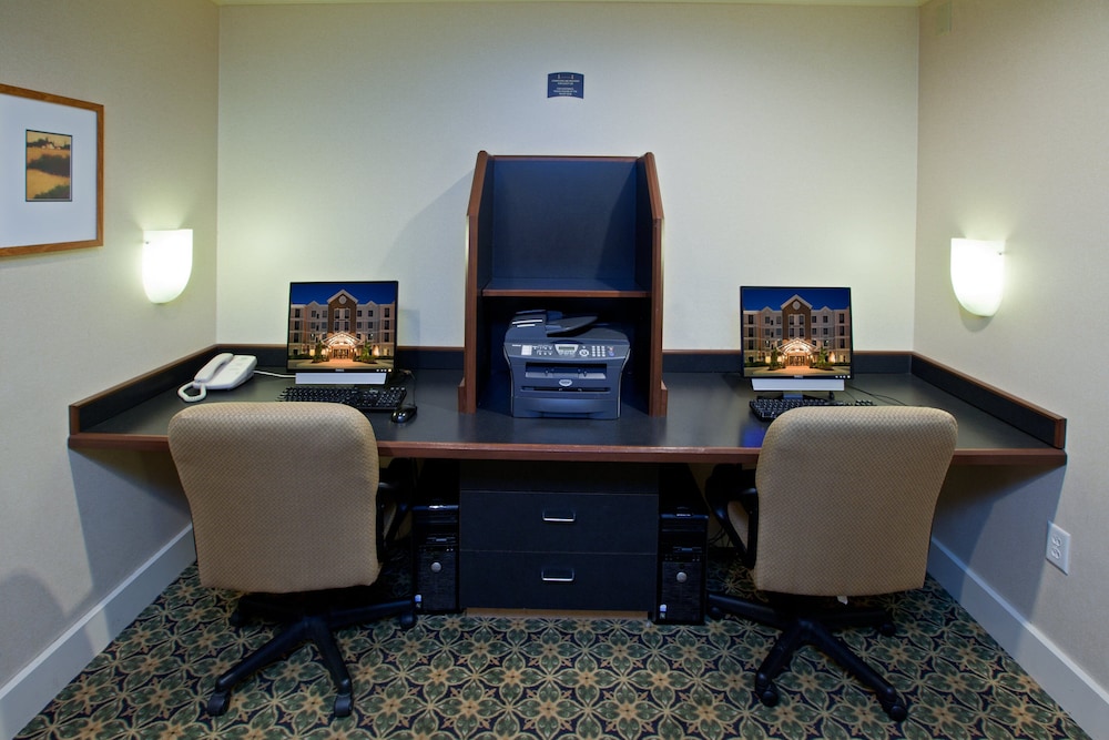 Staybridge Suites Indianapolis Airport by IHG - photo 75