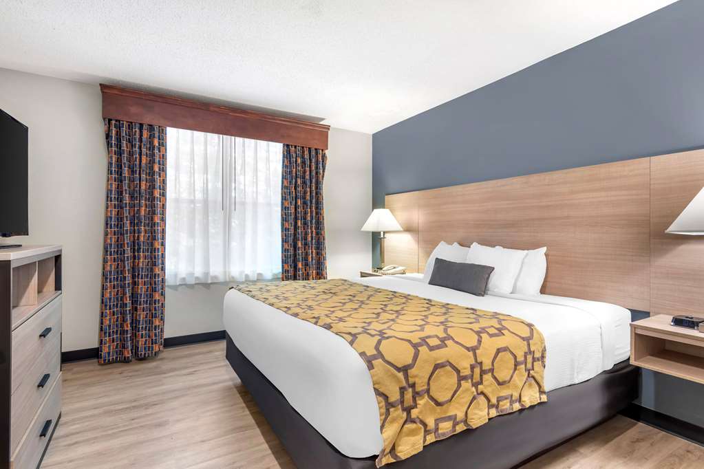 Baymont by Wyndham Kennesaw - photo 20