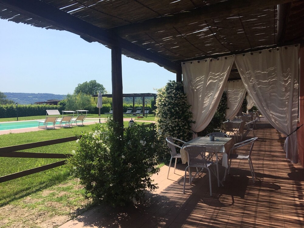 Podere Calledro — 4-Star Luxury Hotel in Narni, Italy