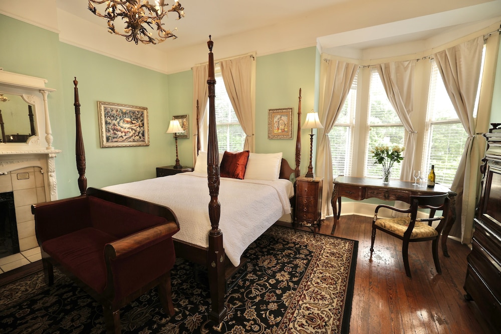 Foley House Inn - photo 40