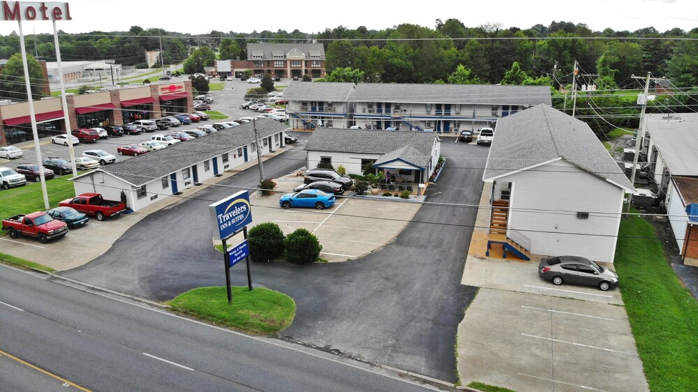 Travelers Inn And Suites - photo 25