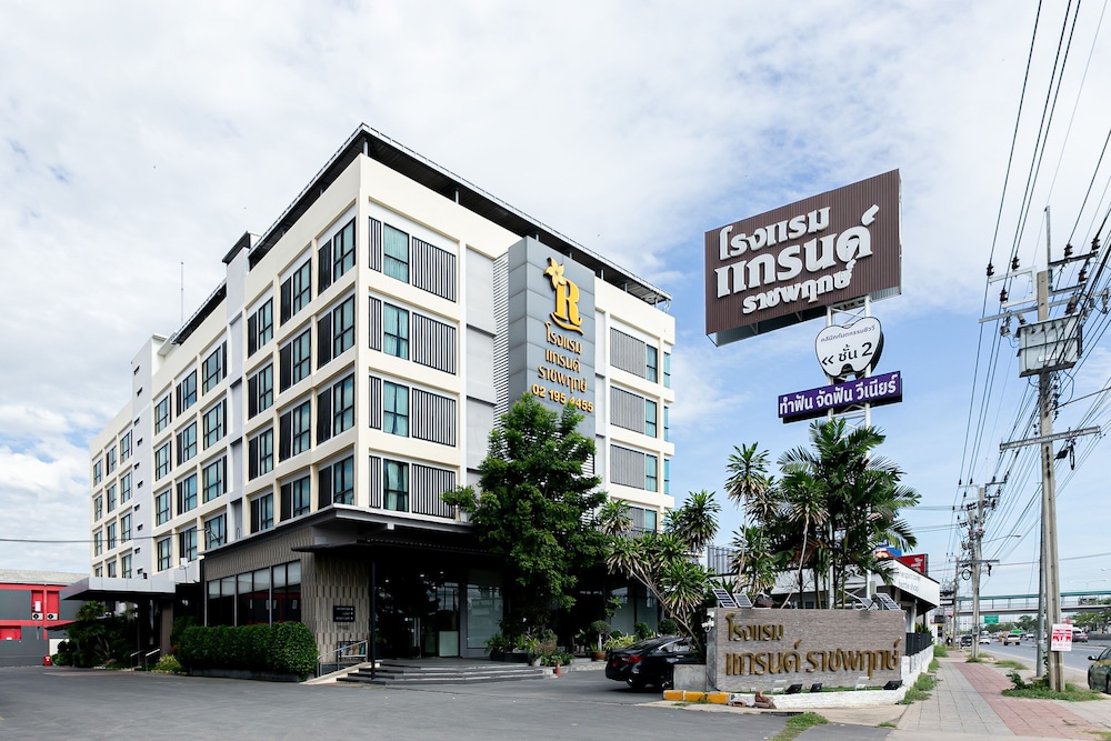 Grand Ratchapruek Hotel in Pak Kret, Thailand