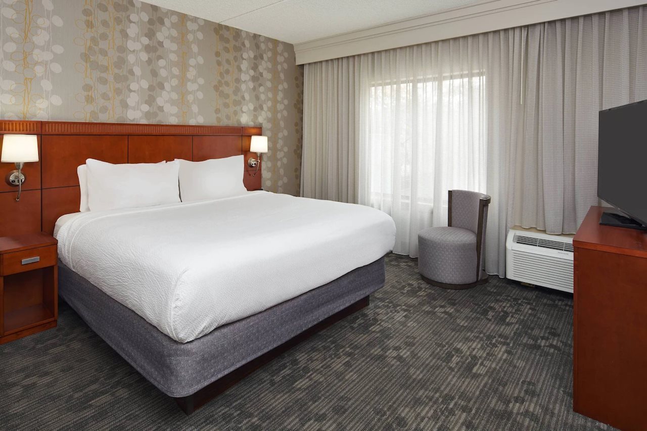 Courtyard by Marriott Chicago Wood Dale - photo 34