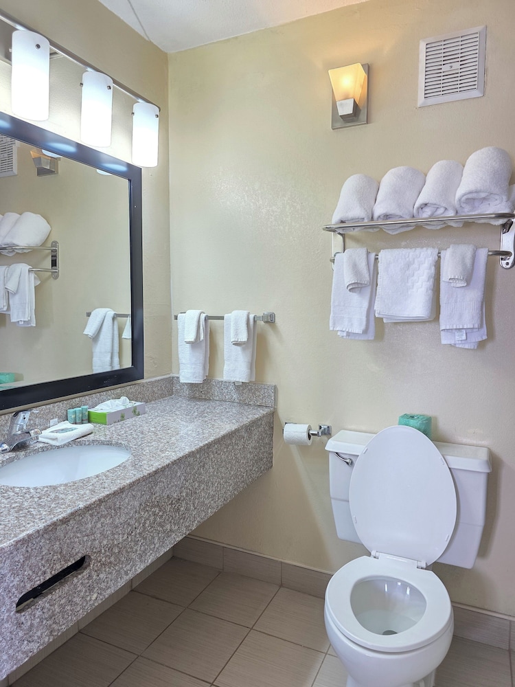 Heritage Inn Chattanooga - photo 20