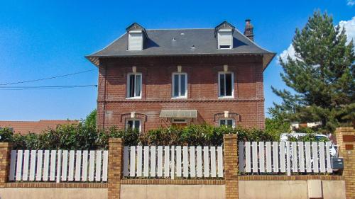 Les Pommerets - last minute hotel in Unknown City