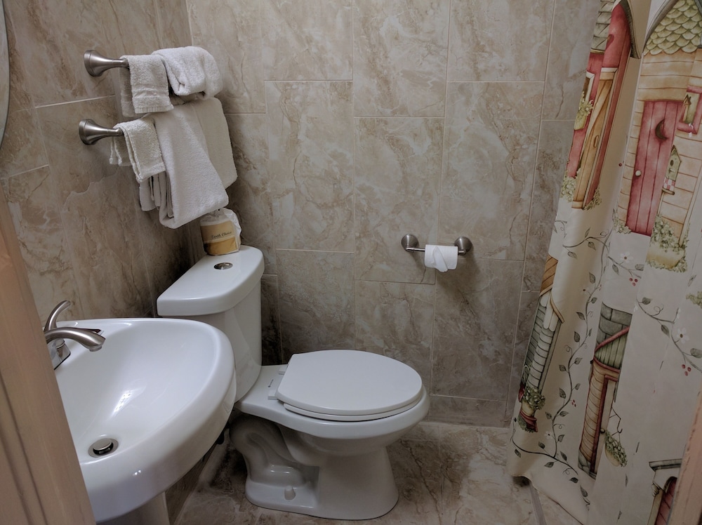 El Rey Motel - photo 17