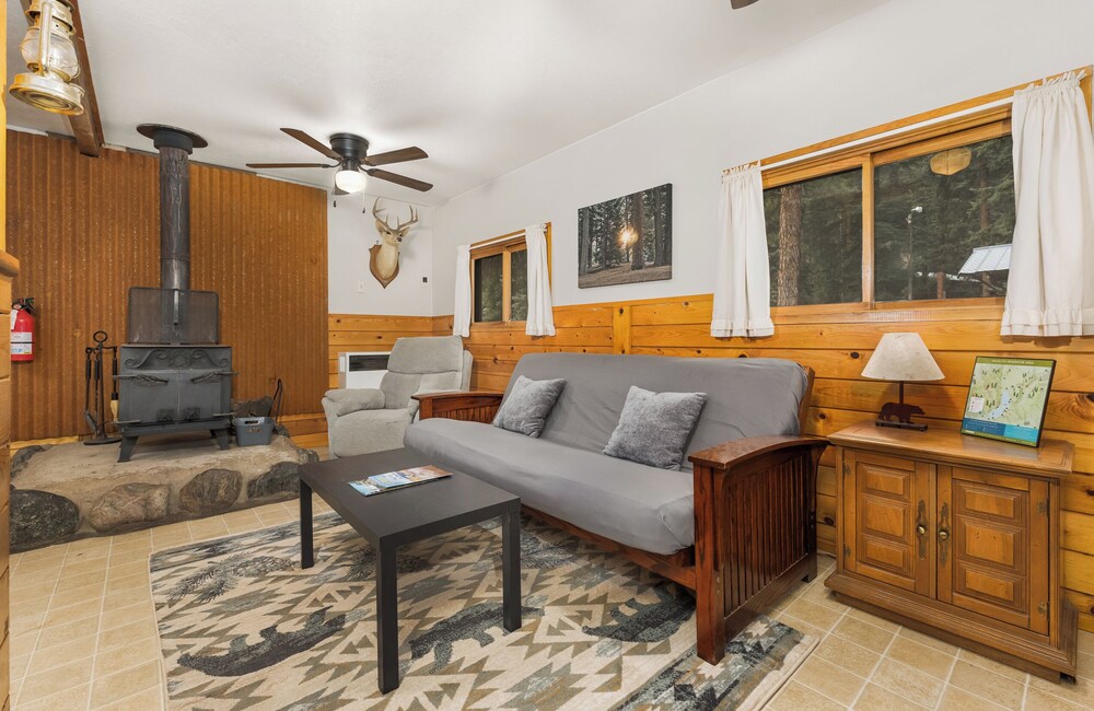 Bear Paw Lodge & Vacation Homes - photo 43