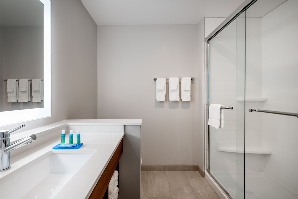 Holiday Inn Express & Suites Punta Gorda by IHG - photo 9