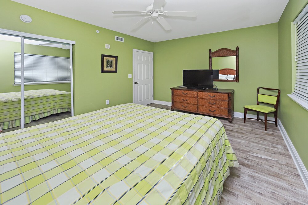 Emerald Beach 1525 229683 by RedAwning - photo 5