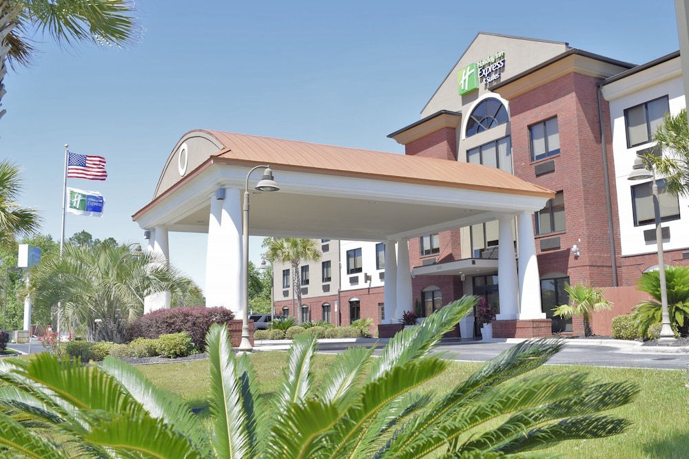 Holiday Inn Express Hotel & Suites West I 10 by IHG - carbon neutral hotel in Pensacola