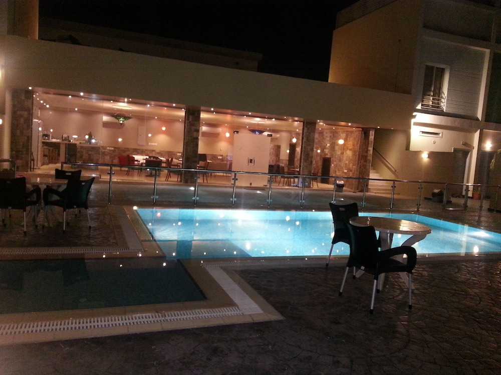 Il Villaggio Luxury Villas — 4-Star Luxury Hotel in Jeddah, Saudi Arabia