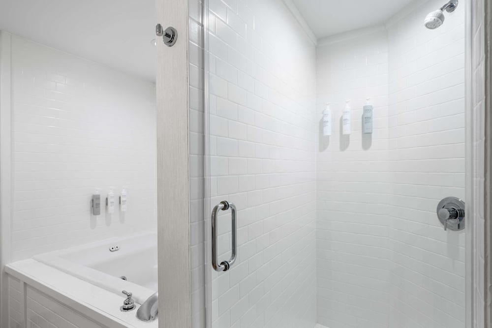 Hampton Inn Charleston North - photo 22