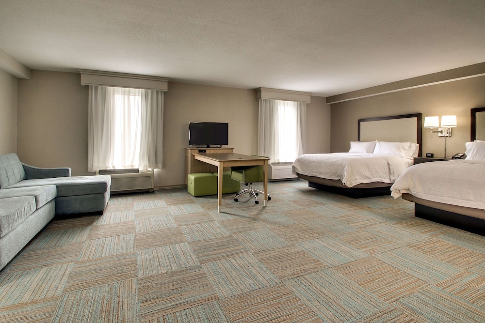 Hampton Inn Yemassee Point South - photo 17