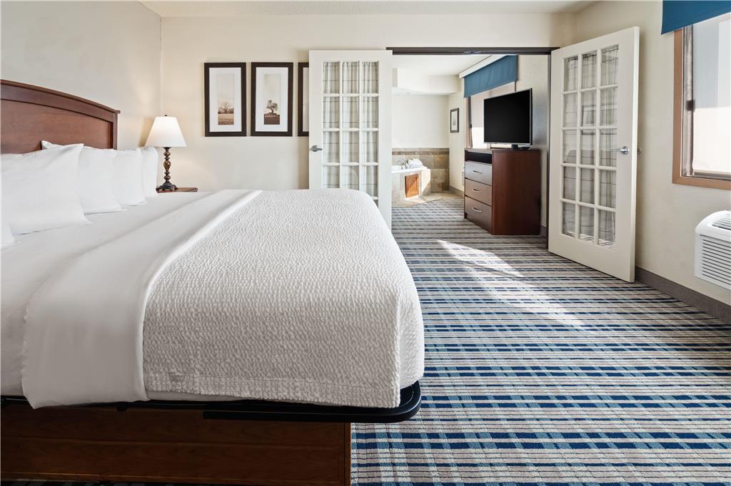 AmericInn by Wyndham Dickinson - photo 27