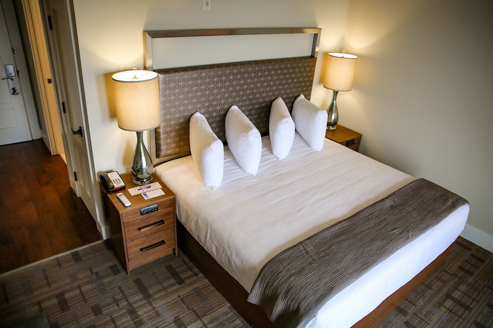The Inn At The Crossroads - photo 9