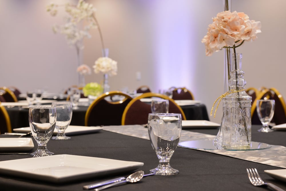 Holiday Inn Kansas City Airport by IHG - photo 52
