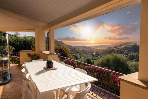 Villa Mariposa exclusive private pool — 4-Star Luxury Hotel in Budoni, Italy
