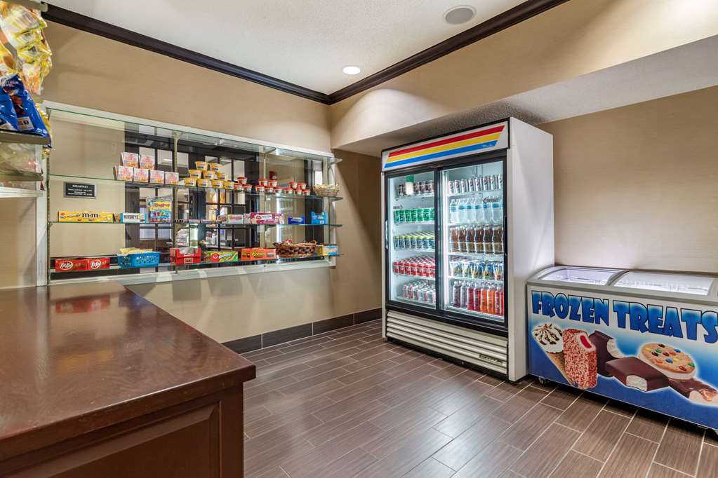 Comfort Inn & Suites Texas Hill Country - photo 34